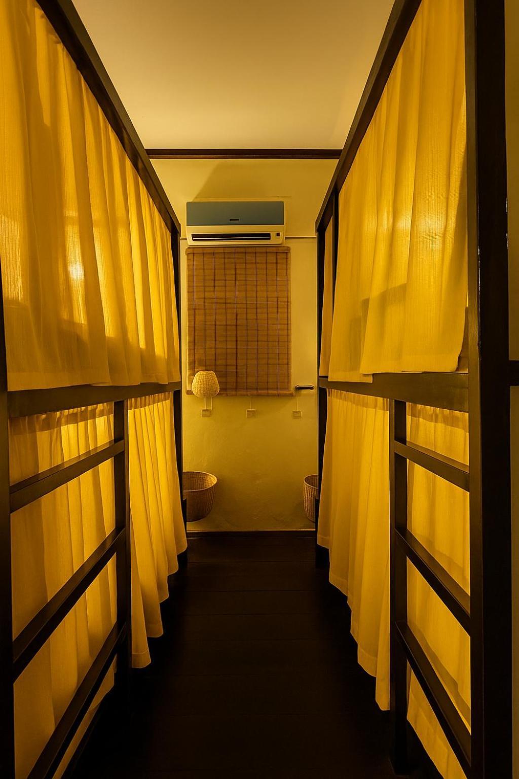 Non Pakse Hostel & Coffee House ภายนอก รูปภาพ