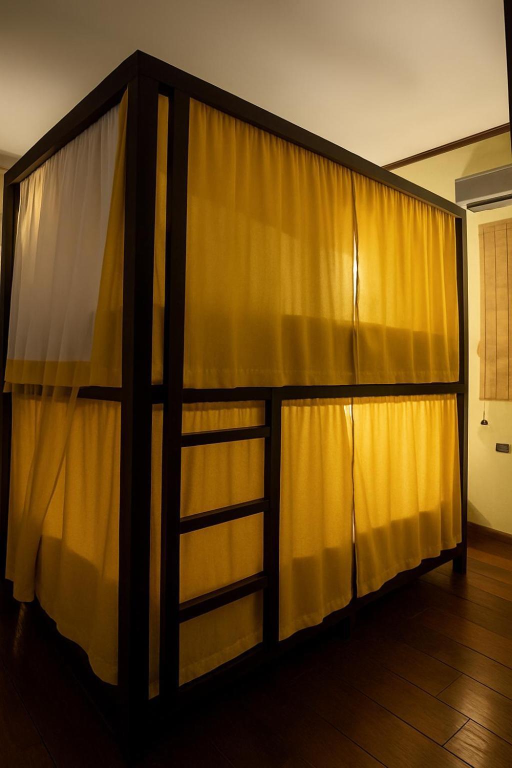 Non Pakse Hostel & Coffee House ภายนอก รูปภาพ