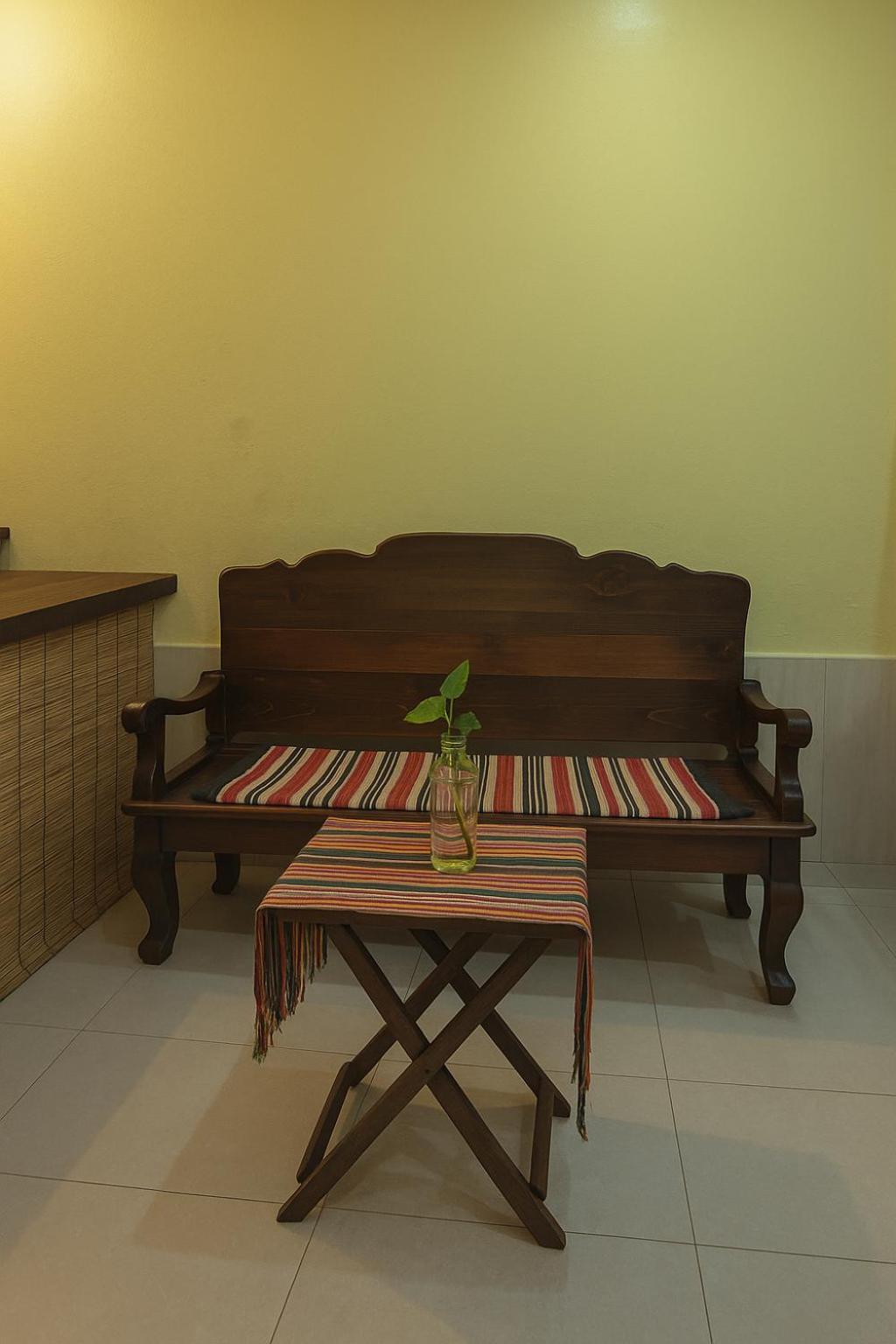Non Pakse Hostel & Coffee House ภายนอก รูปภาพ